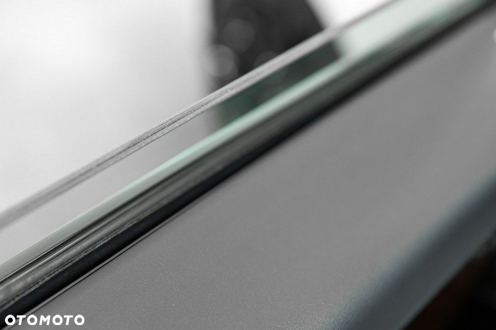 Land Rover Range Rover - 27