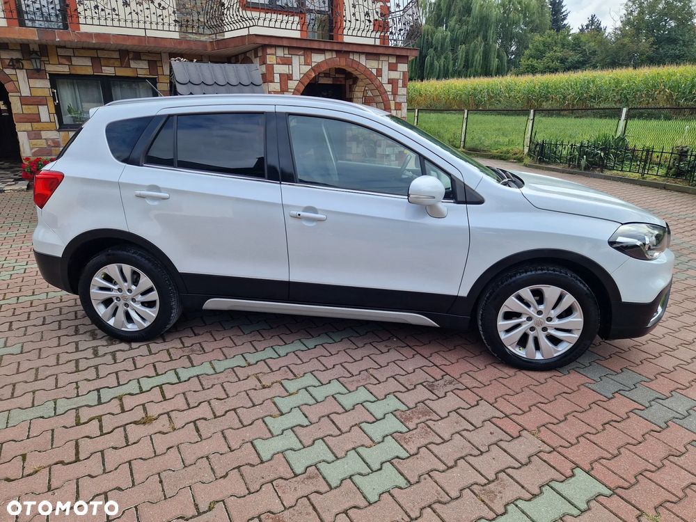 Suzuki SX4 S-Cross 1.4 T Premium - 38