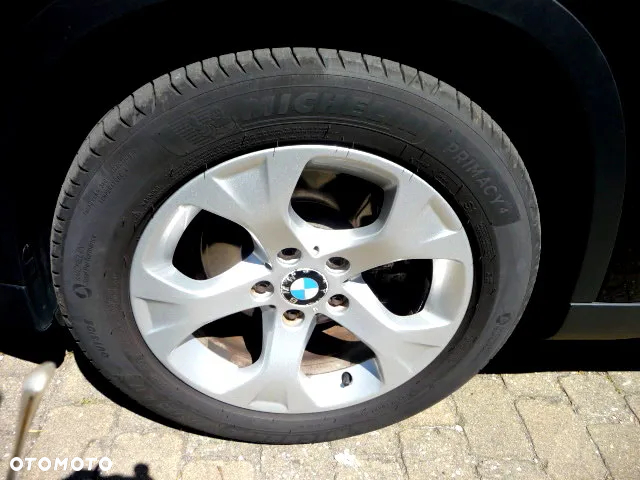 BMW X1 xDrive18d - 14