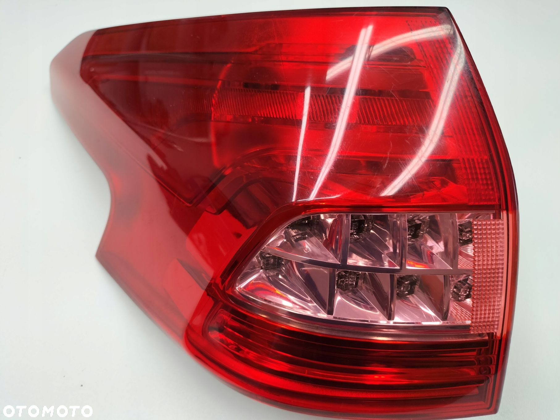 LAMPA TYLNA LEWA CITROEN C5 X7 III LEWY TYŁ KOMBI 2008-2011 - 2