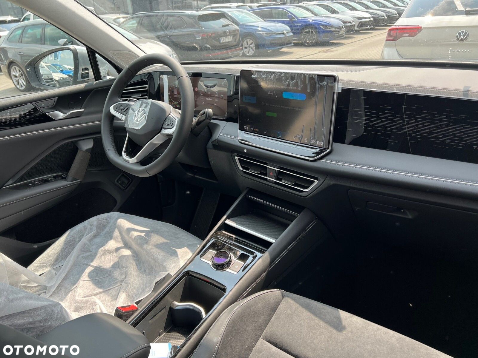 Volkswagen Tiguan - 10