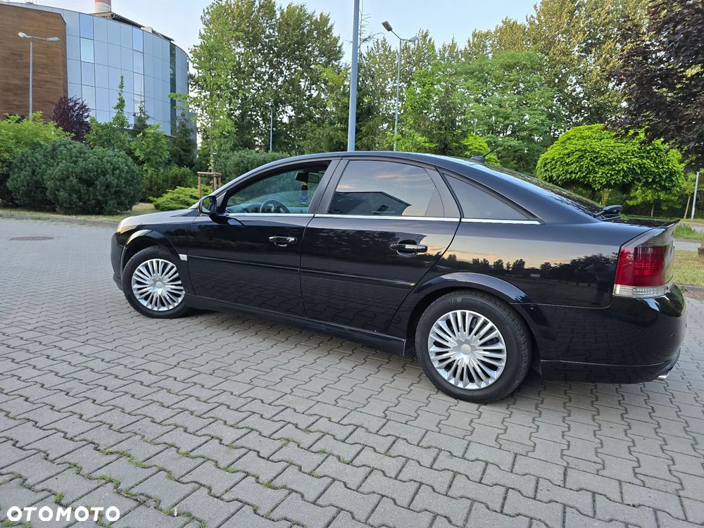 Opel Vectra 1.9 CDTI Business Sport - 17