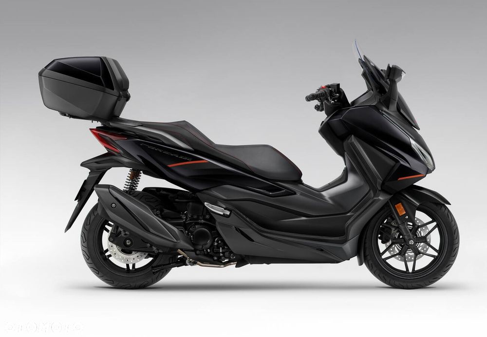Honda NSS - 4