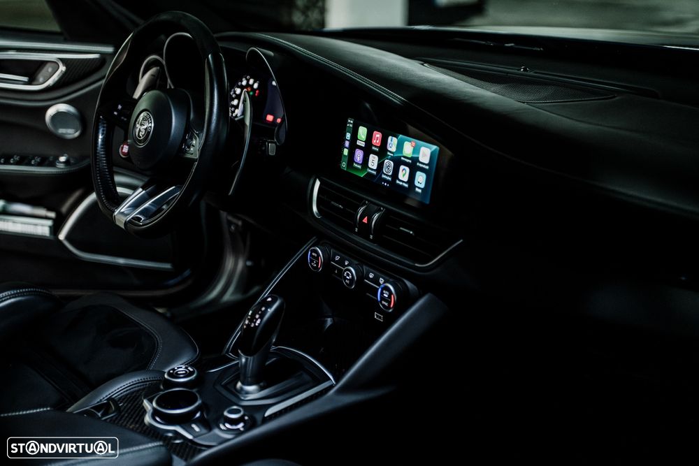 Alfa Romeo Giulia 2.9 Bi-Turbo Quadrifoglio AT8 - 47