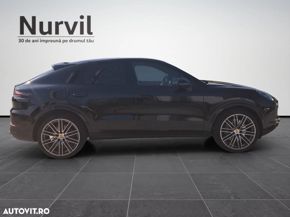 Porsche Cayenne - 6