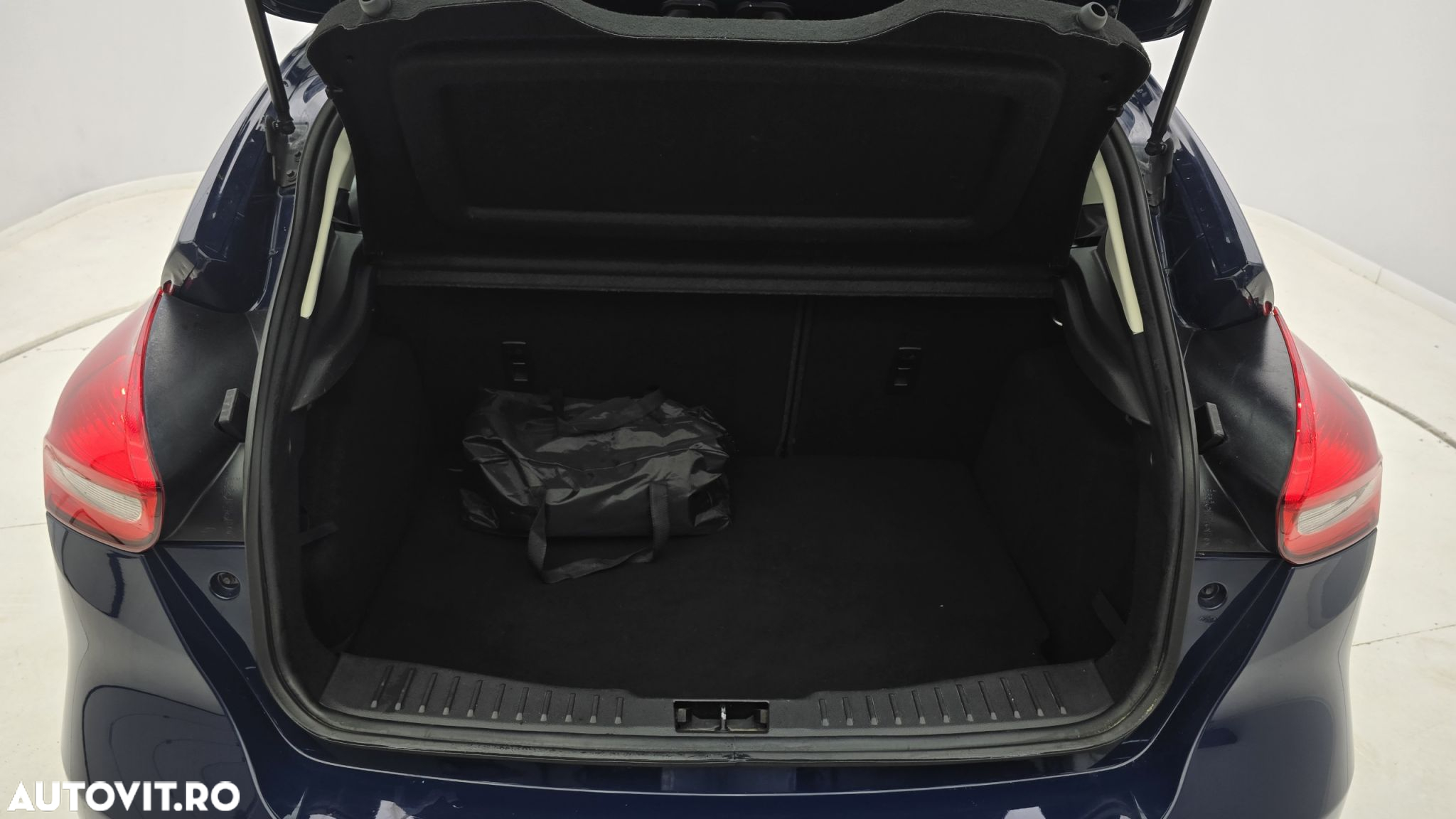 Ford Focus 1.5 EcoBlue Trend - 25