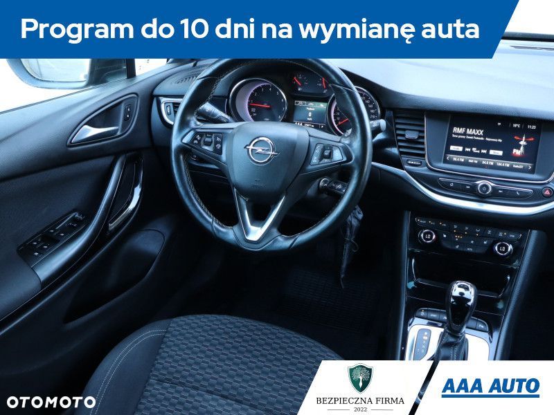 Opel Astra - 9