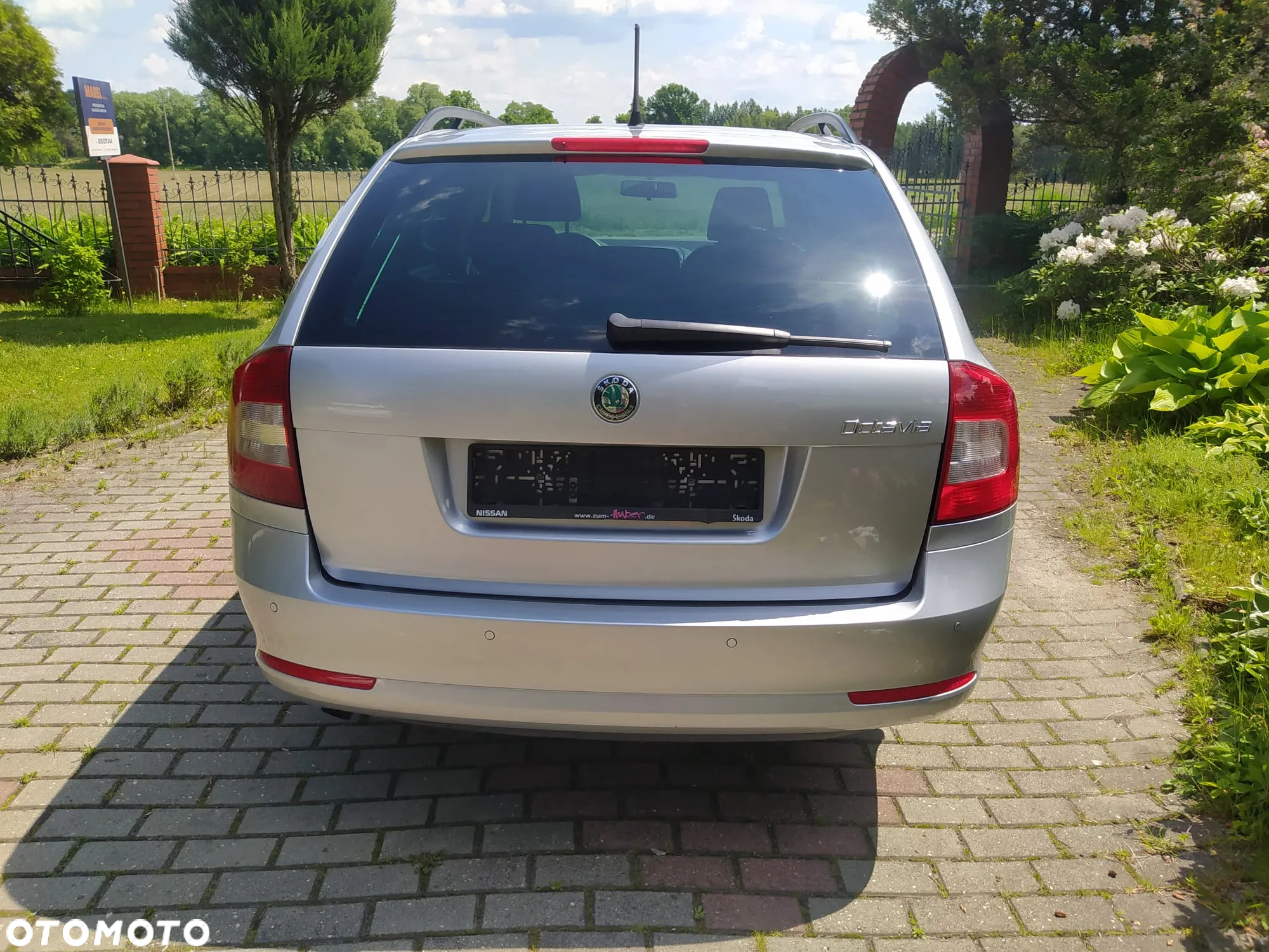 Skoda Octavia 1.6 TDI DPF FAMILY - 5