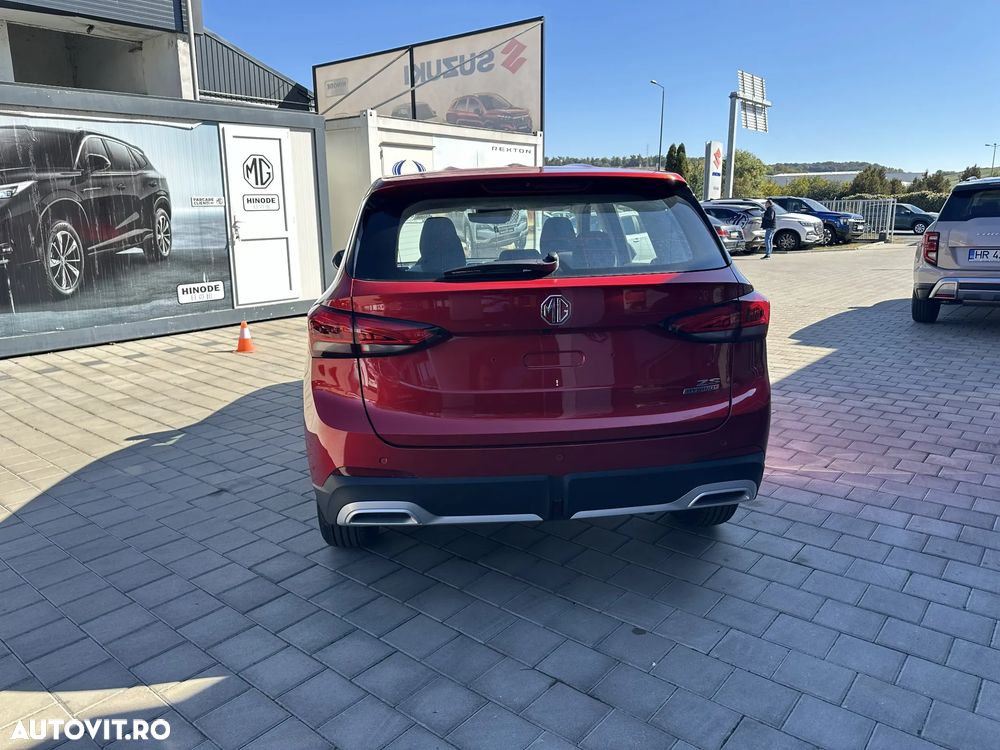 MG ZS HEV Hybrid+ Standard - 6