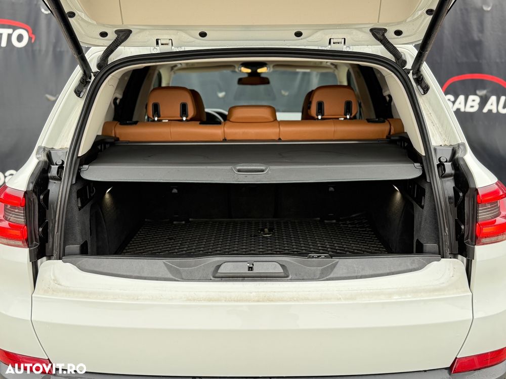 BMW X5 xDrive45e xLine - 23