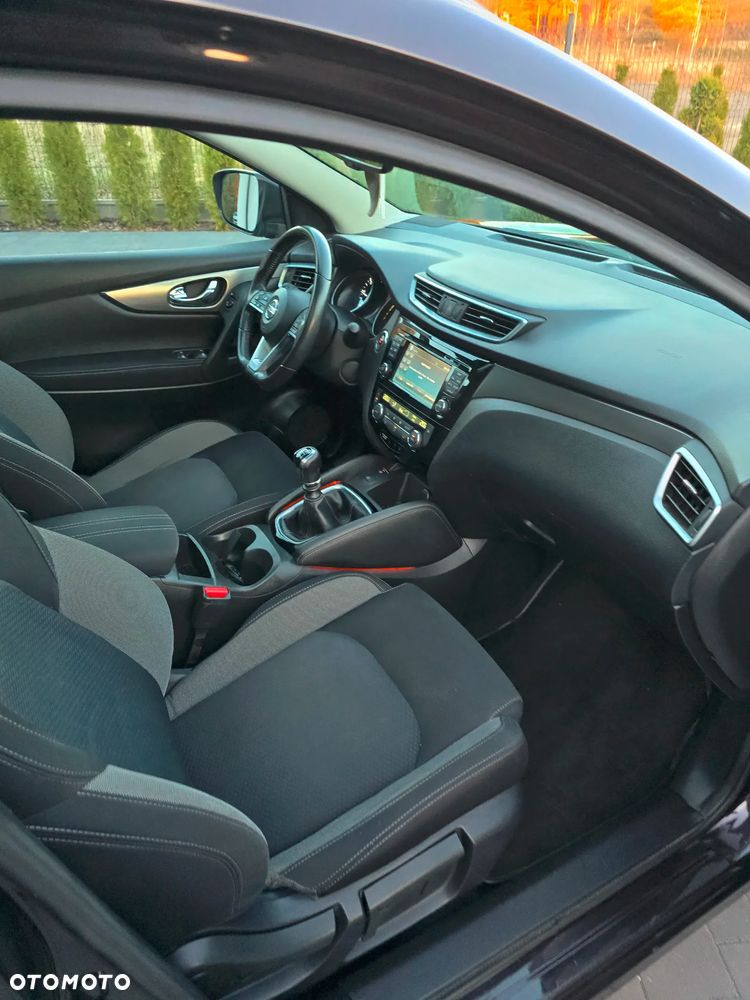 Nissan Qashqai 1.6 dCi Tekna S&S - 15