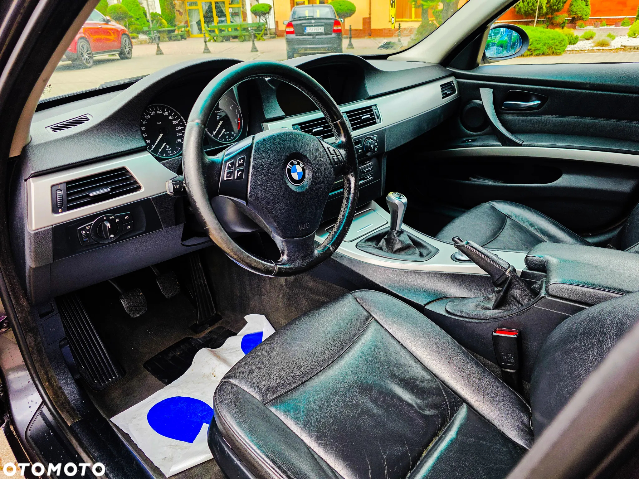 BMW Seria 3 320d - 8