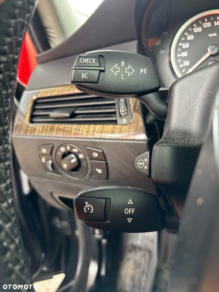 BMW Seria 5 535d - 24