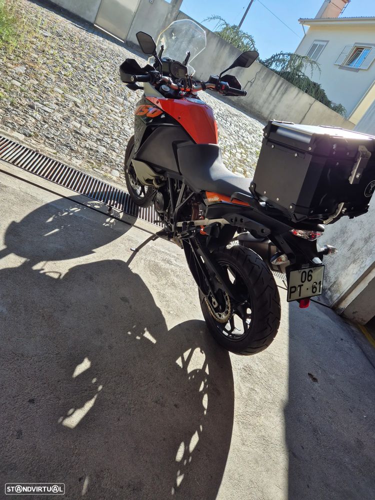 KTM 1050 Adventure - 2
