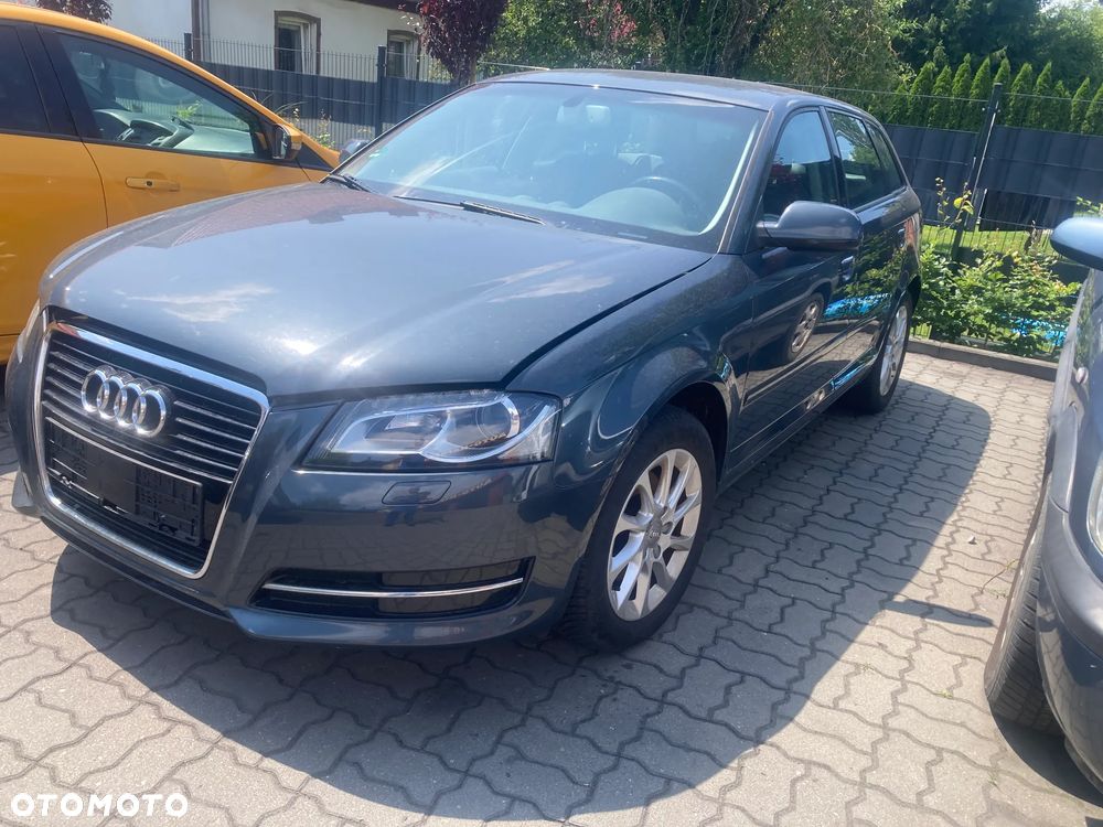 Audi A3 Sportback - 1