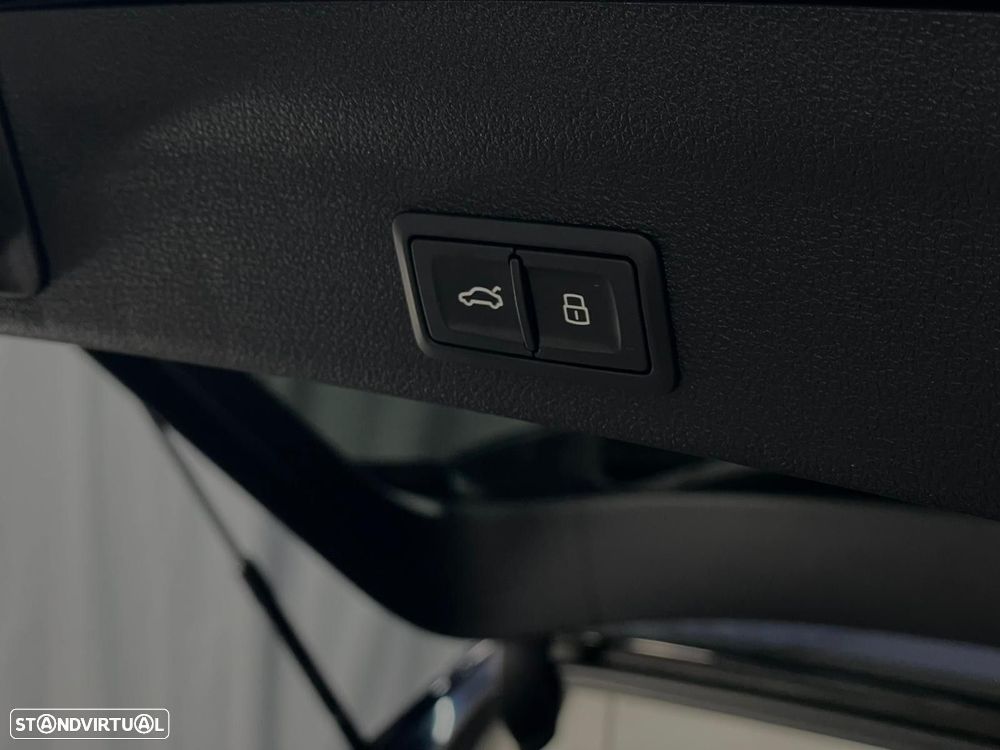 Audi A6 Allroad - 33