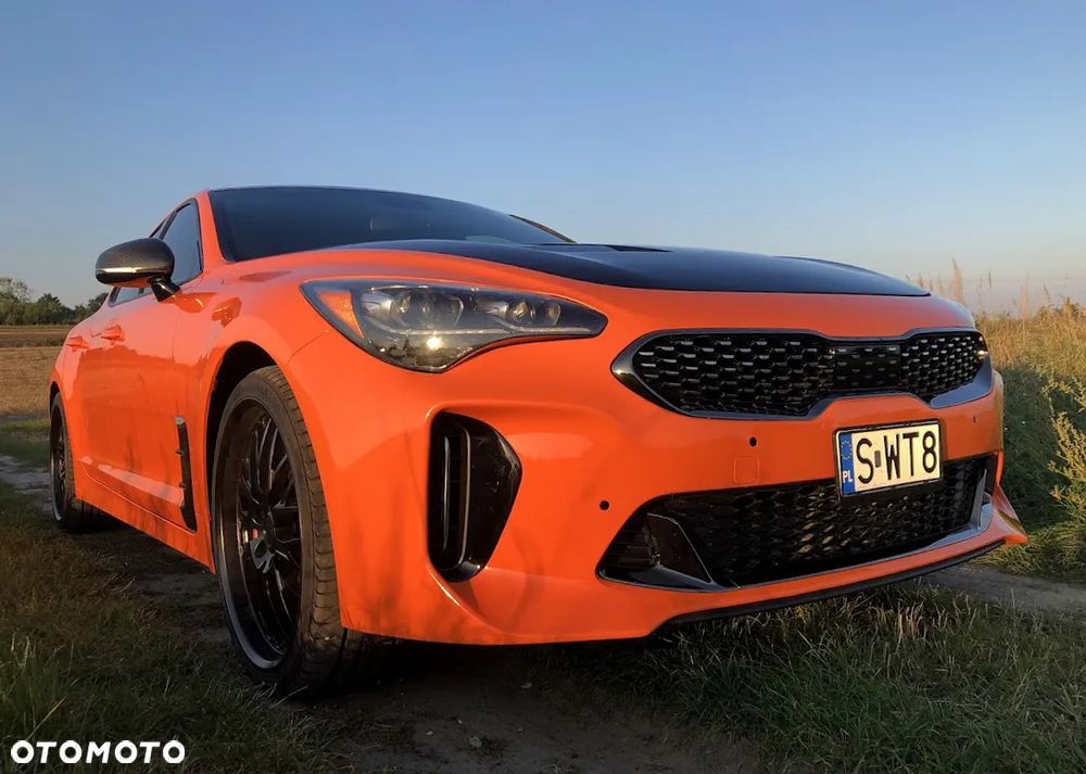 Kia Stinger - 3