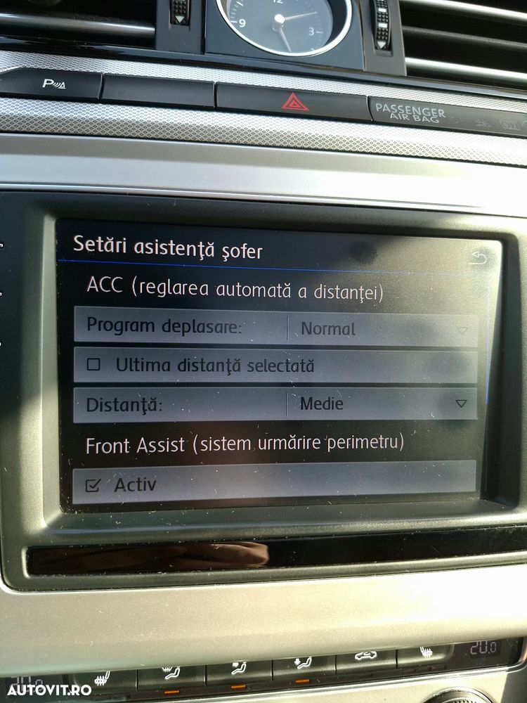 Volkswagen Passat 2.0 TDI DSG (BlueMotion Technology) Comfortline - 26