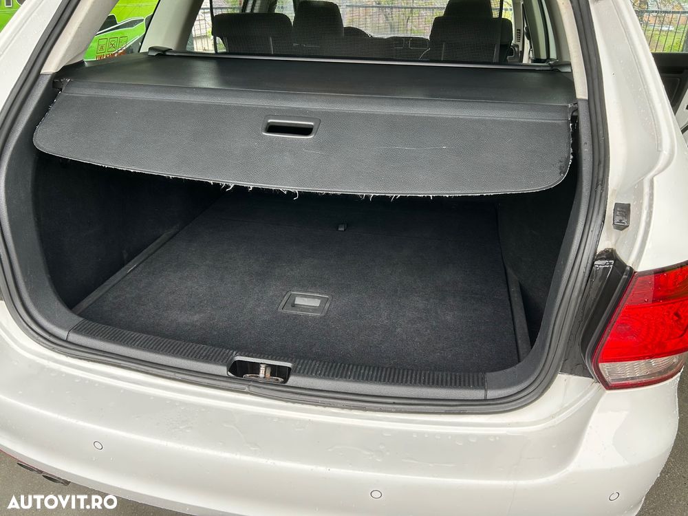 Volkswagen Golf 2.0 TDI DPF DSG Style - 9
