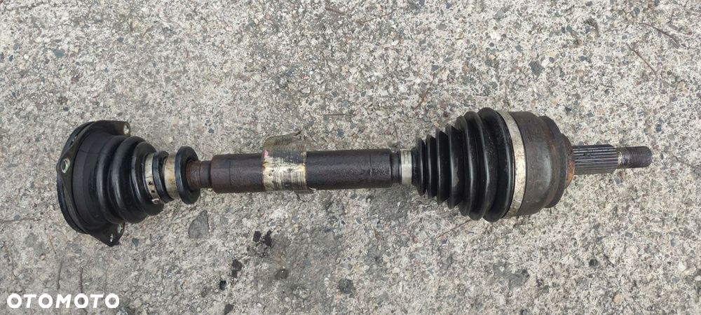 PÓŁOŚ LEWA KRÓTKA LAGUNA II LIFT 2.2DCI 8200470131 - 1