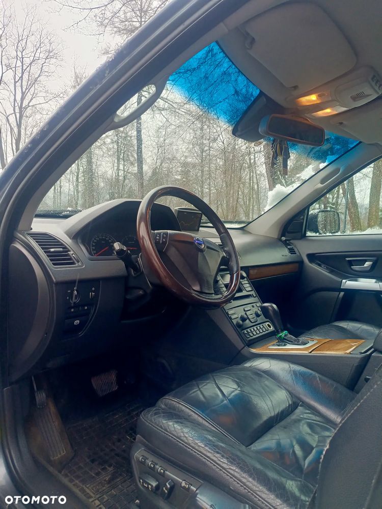 Volvo XC 90 D5 Executive - 11