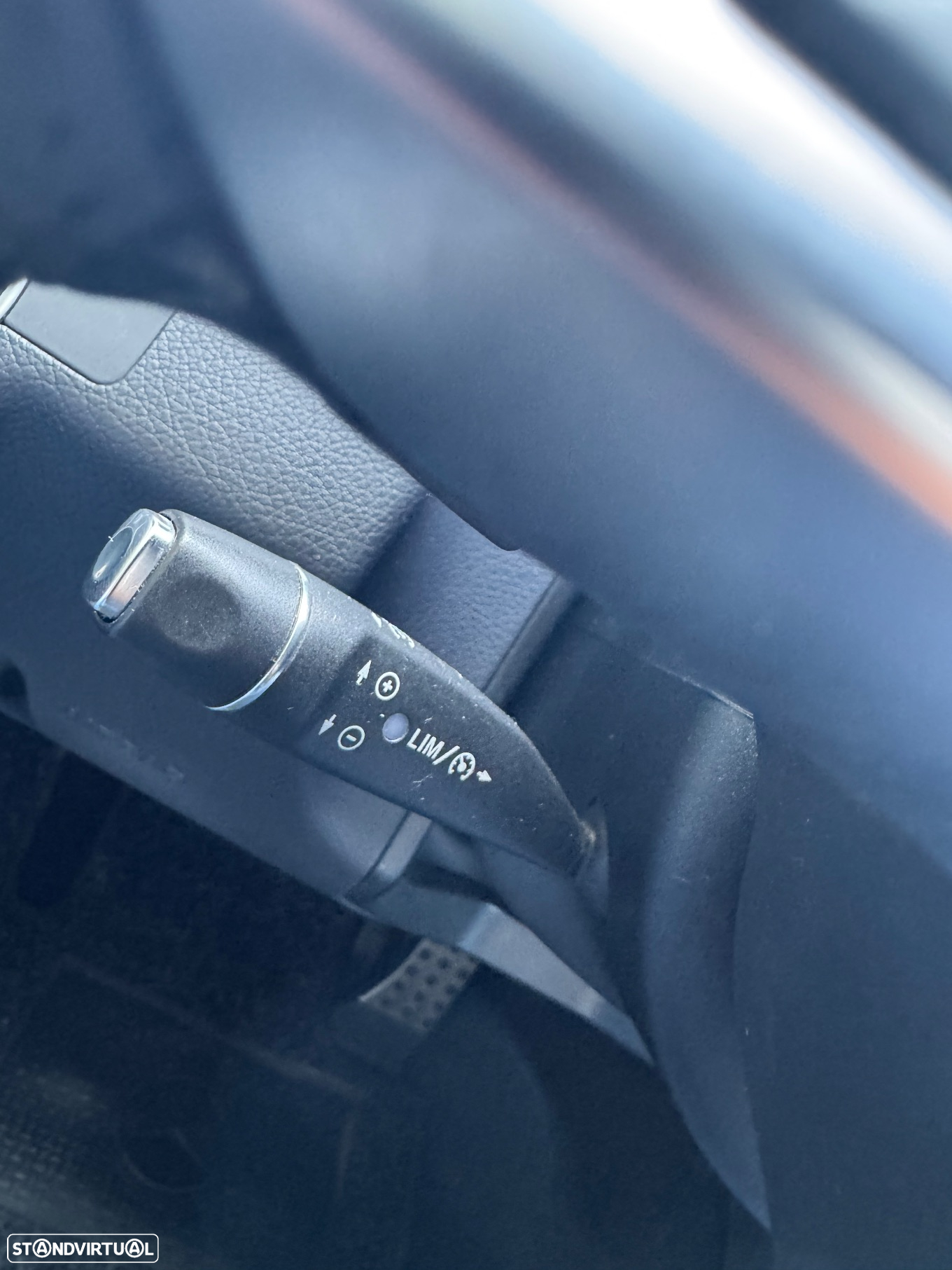 Mercedes-Benz E 250 BlueTEC Avantgarde Auto. - 18
