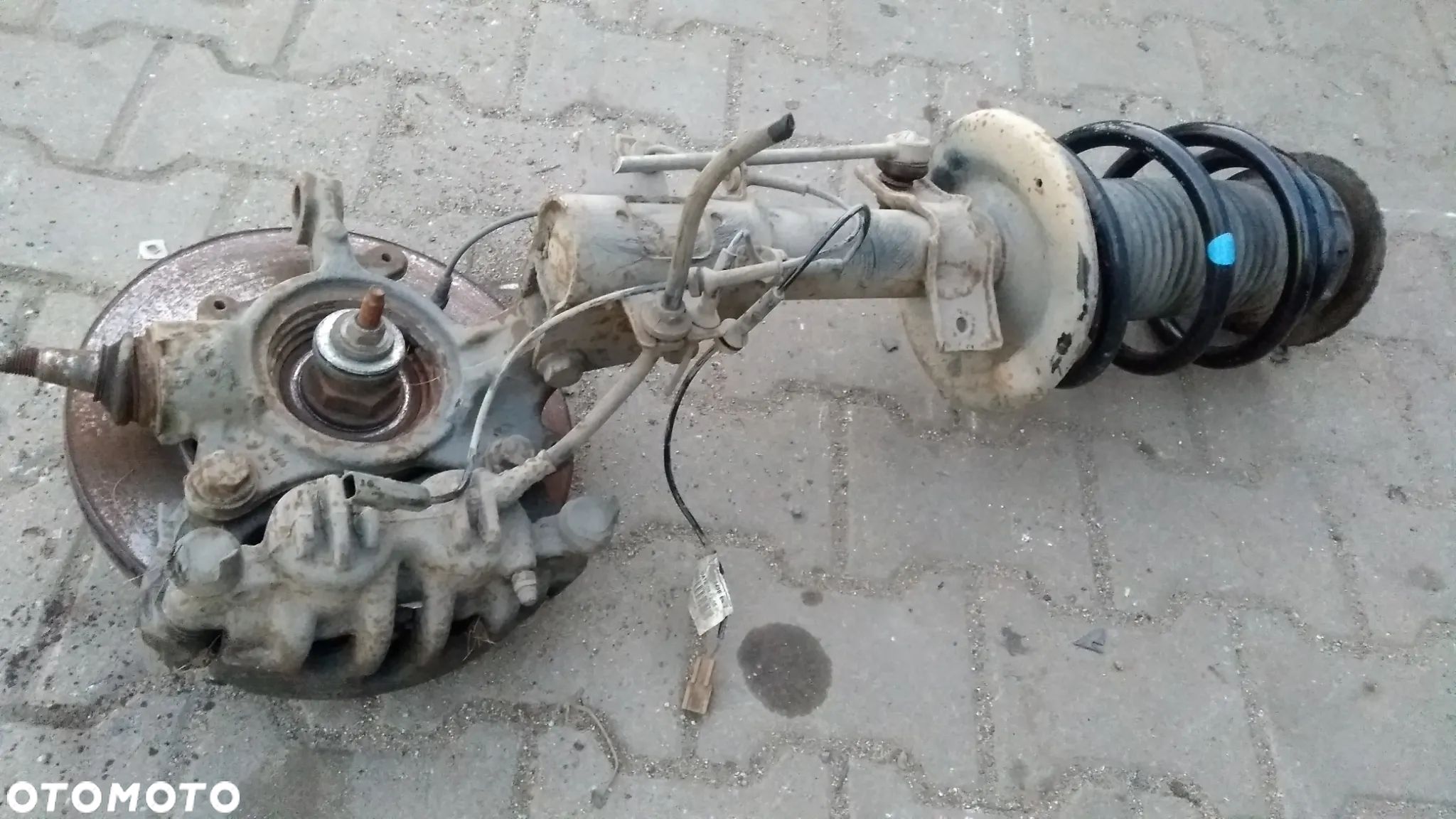 Amortyzator McPerson Piasta zwrotnica zacisk Renault Master III Opel Movano B - 1