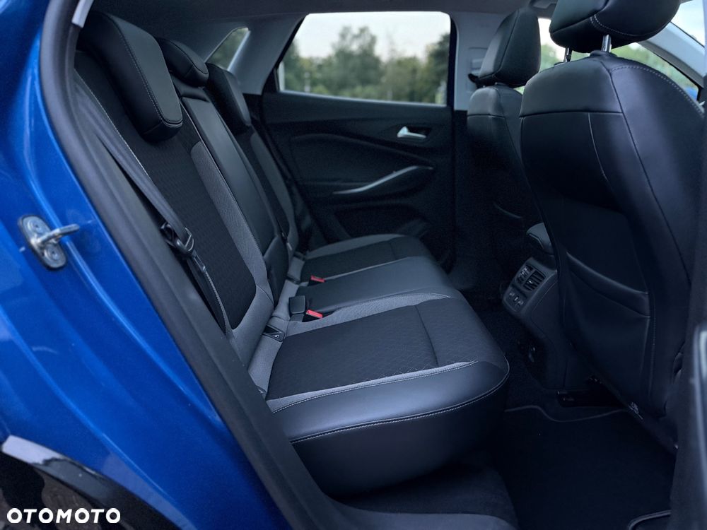 Opel Grandland X 1.6 D Start/Stop Business INNOVATION - 32