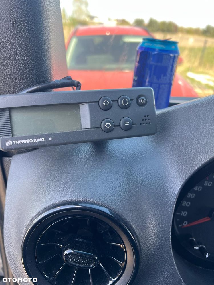 Mercedes-Benz Sprinter - 7