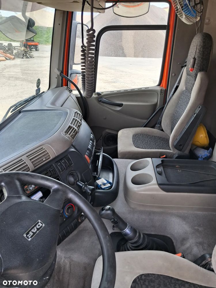 DAF CF - 12