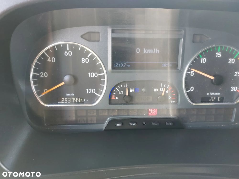 Mercedes-Benz Atego 1218 - 20