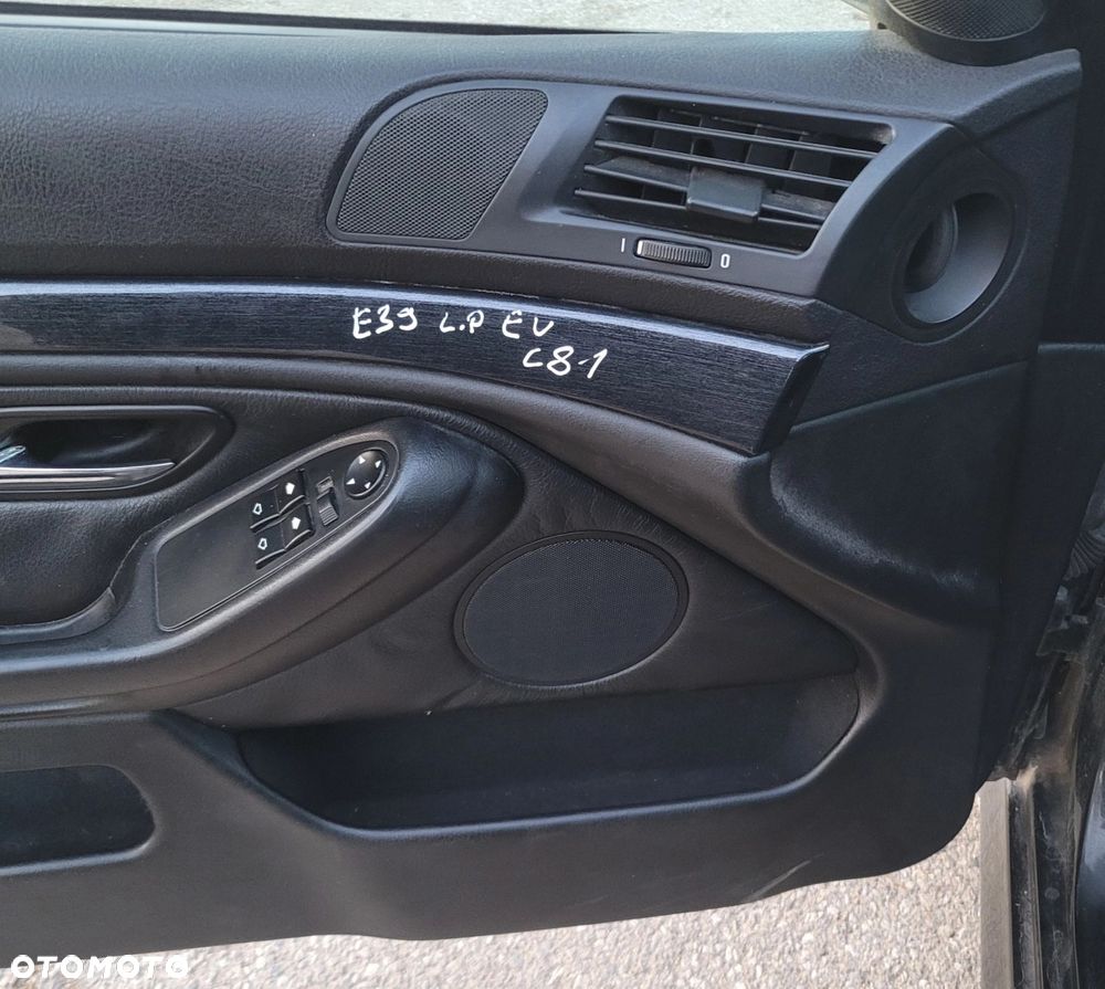 BOCZEK LEWY PRZÓD PRZEDNI BMW E39 EUROPA CZARNA SKÓRA C81 - 3