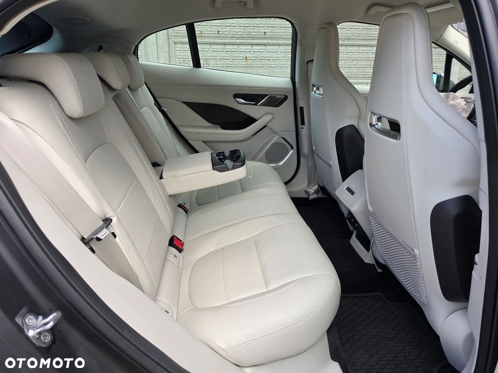 Jaguar I-Pace EV400 AWD R-DYNAMIC HSE - 18