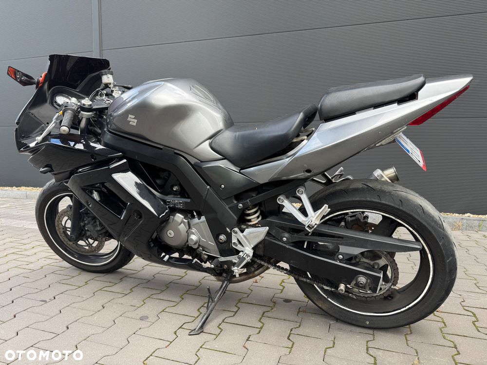 Suzuki SV - 10