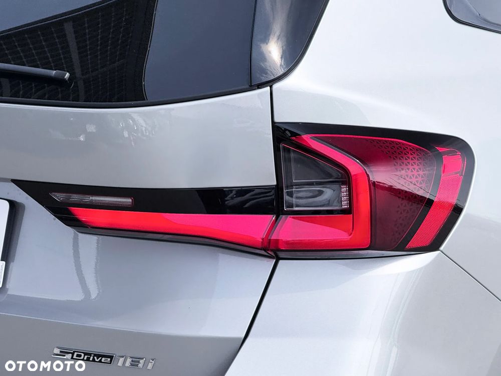 BMW X1 sDrive18i M Sport - 11