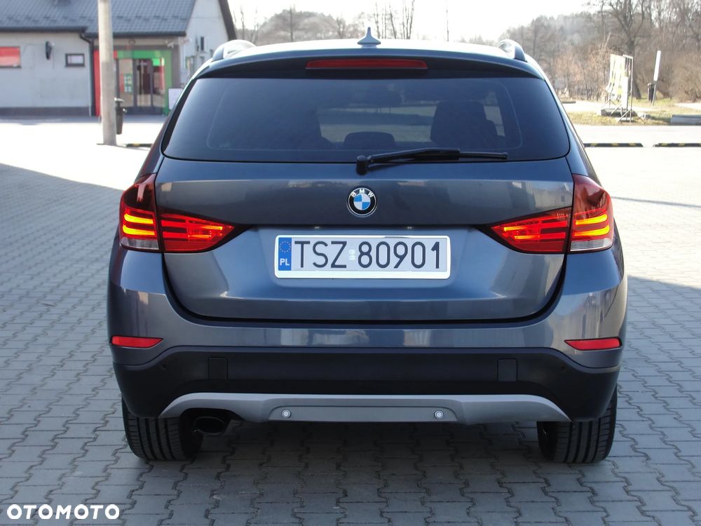 BMW X1 xDrive20d Sport Line - 11