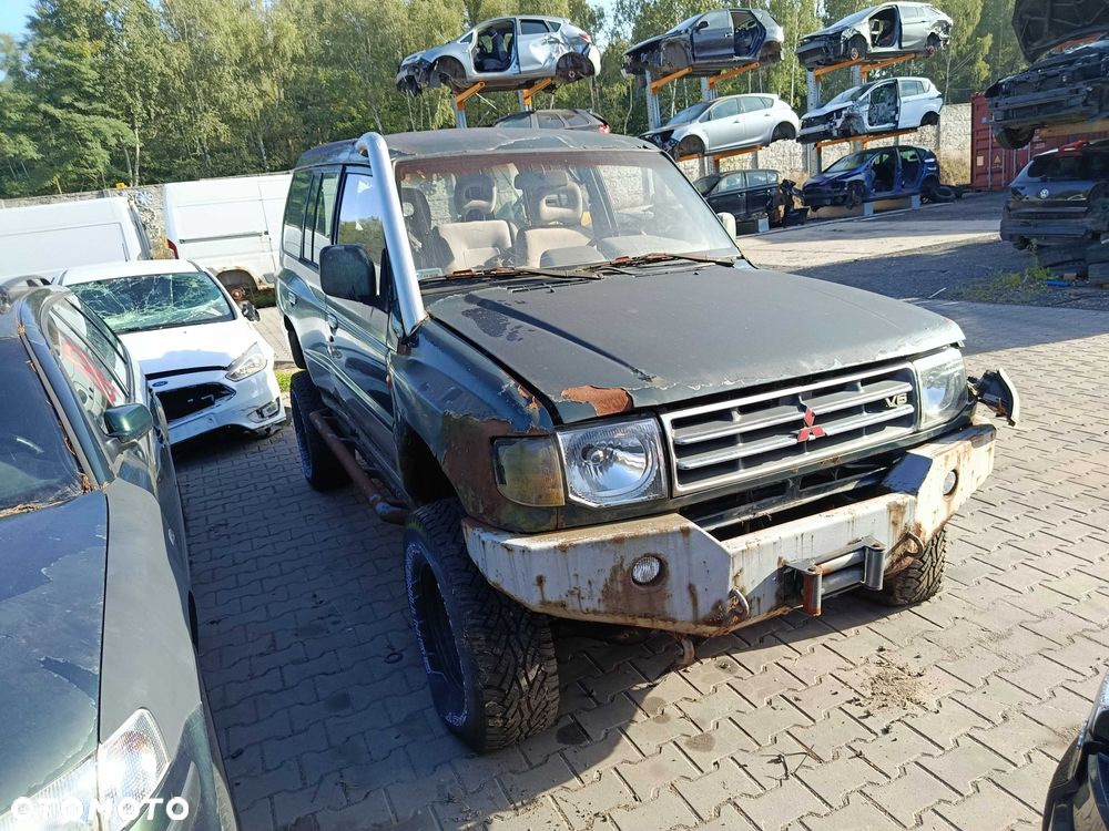 Mitsubishi Pajero 3.5 v6 1998r NA CZĘŚCI - 4