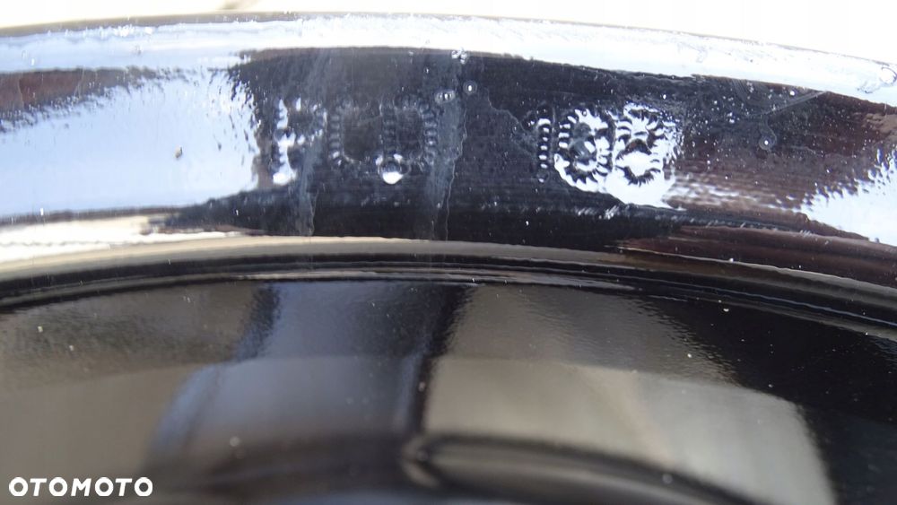 volvo 7.5jx17h2 et50.5 5x108 - felga dezent - 9