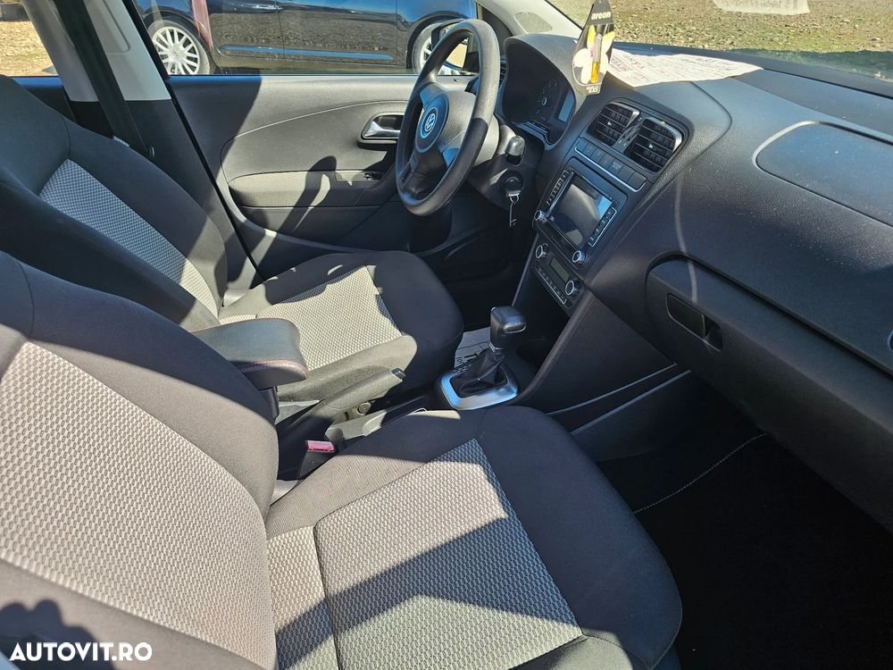 Volkswagen Polo - 14