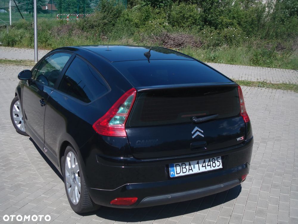 Citroën C4 1.6 16V VTR - 8