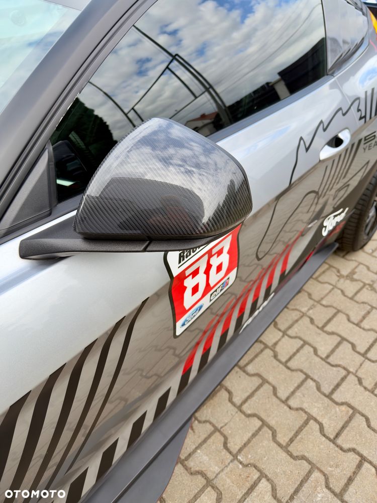 Ford Mustang 5.0 V8 GT - 10