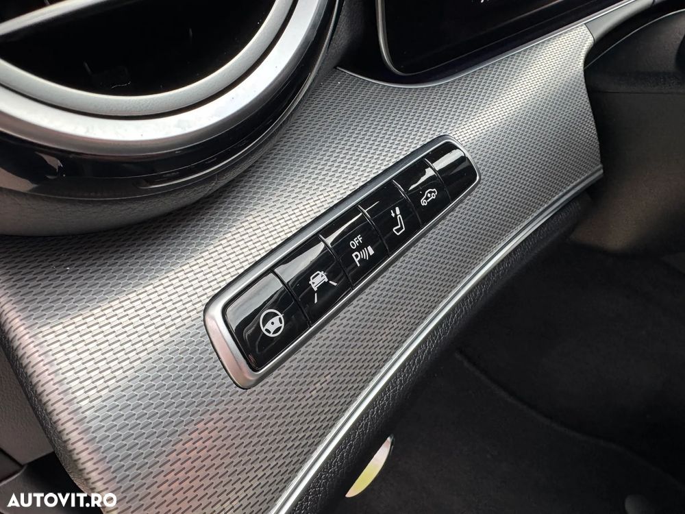 Mercedes-Benz E 53 AMG 4Matic T-Modell AMG Speedshift 9G-TCT - 21