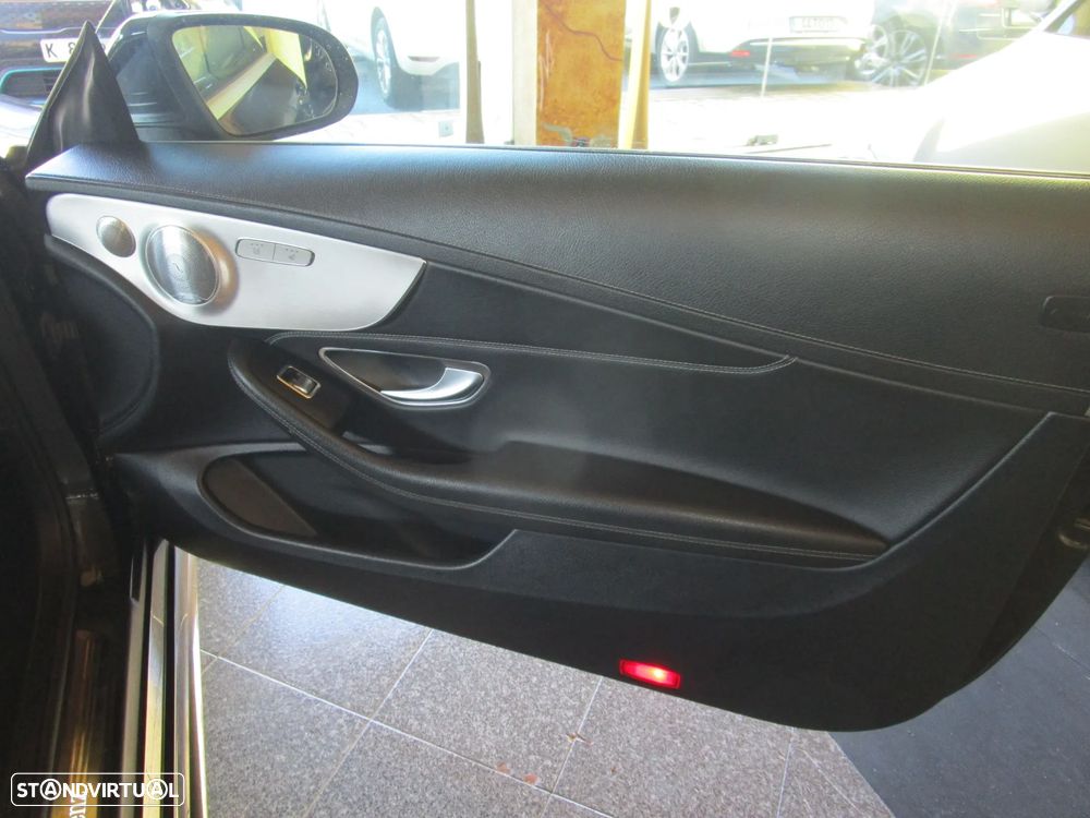 Mercedes-Benz C 220 d Cabrio 9G-Tronic AMG Line Plus - 17