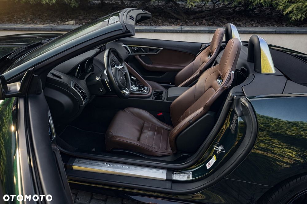 Jaguar F-Type - 7