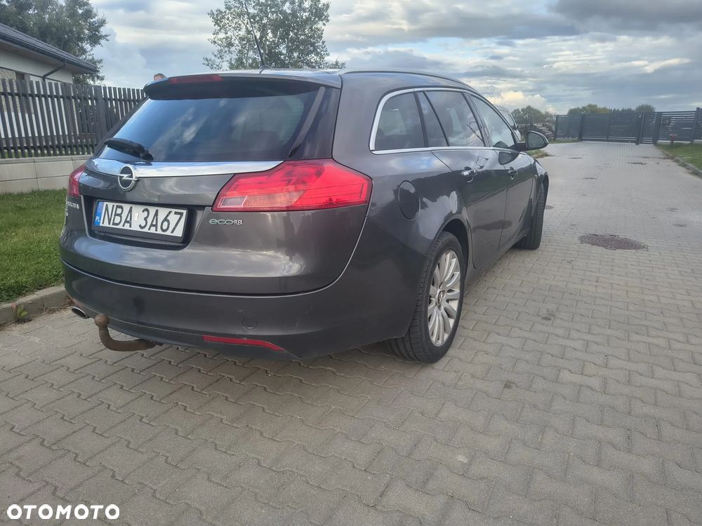 Opel Insignia - 8