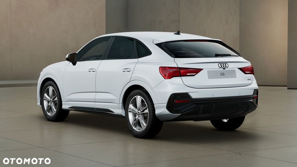 Audi Q3 Sportback - 3