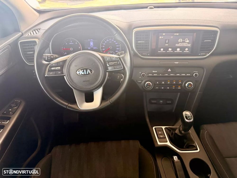 Kia Sportage 1.6 CRDI ISG SX — fotografia 6
