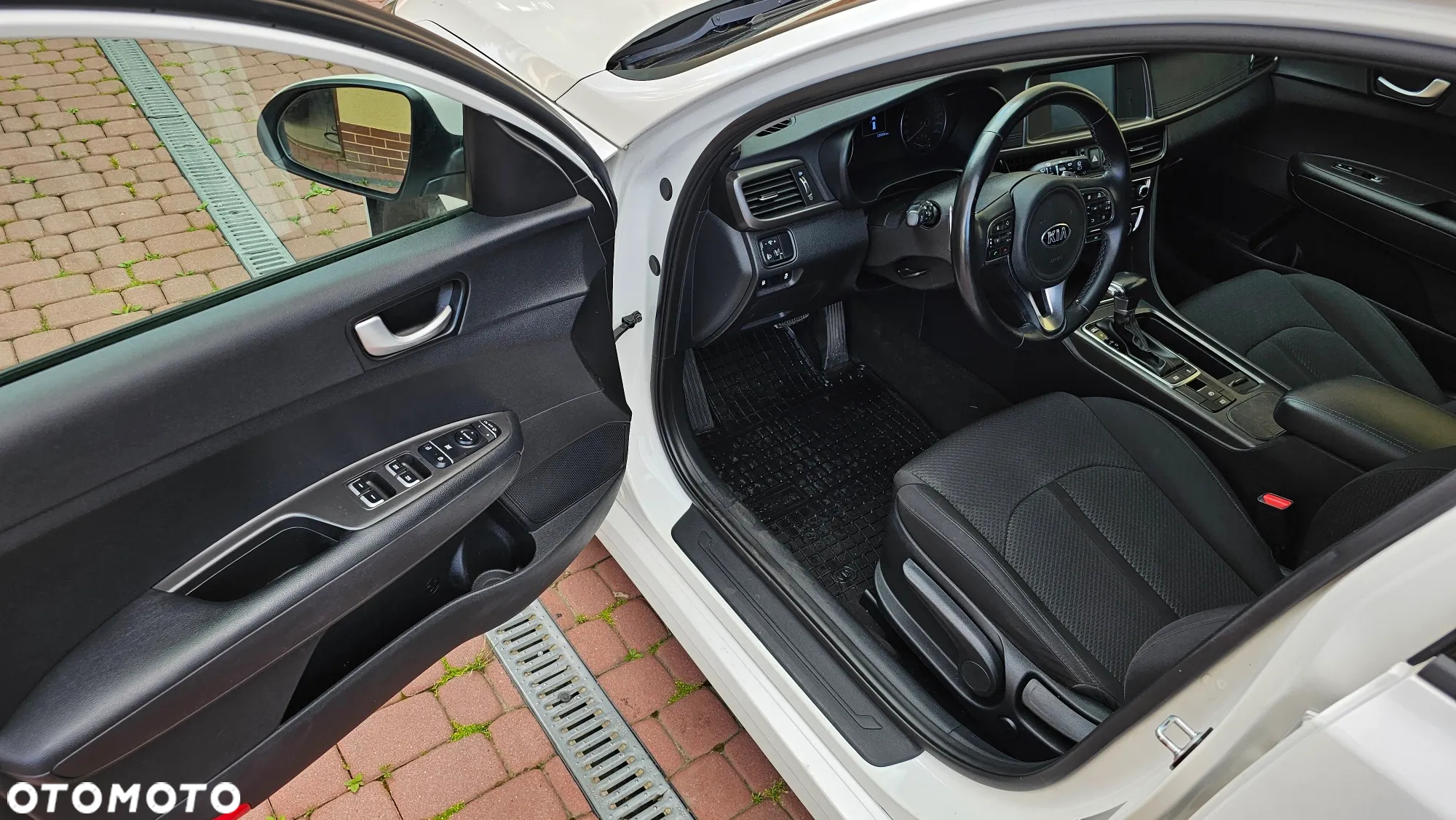 Kia Optima 1.7 CRDI L DCT - 34