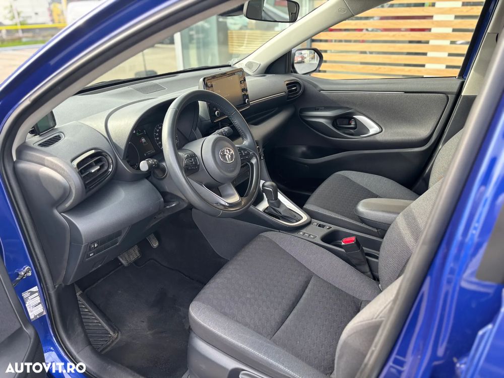 Toyota Yaris 1.5 VVT-i HSD Dynamic - 6