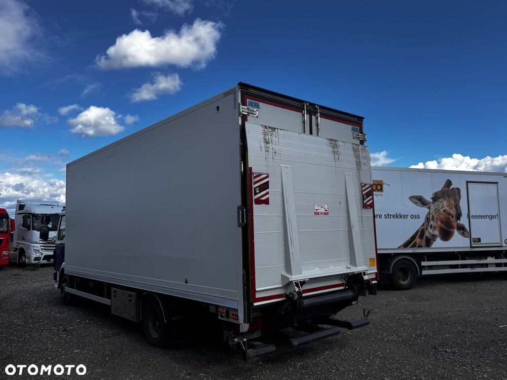 DAF FA LF 210 / DMC 11990kg / z WINDĄ / PODGZREWANA - 6